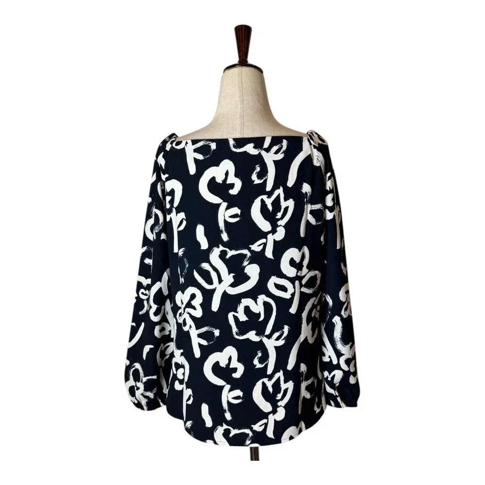 J Crew 365 Shirt Women 4‎ Navy Blue Square Neck Floral Print Blouse Preppy Retro